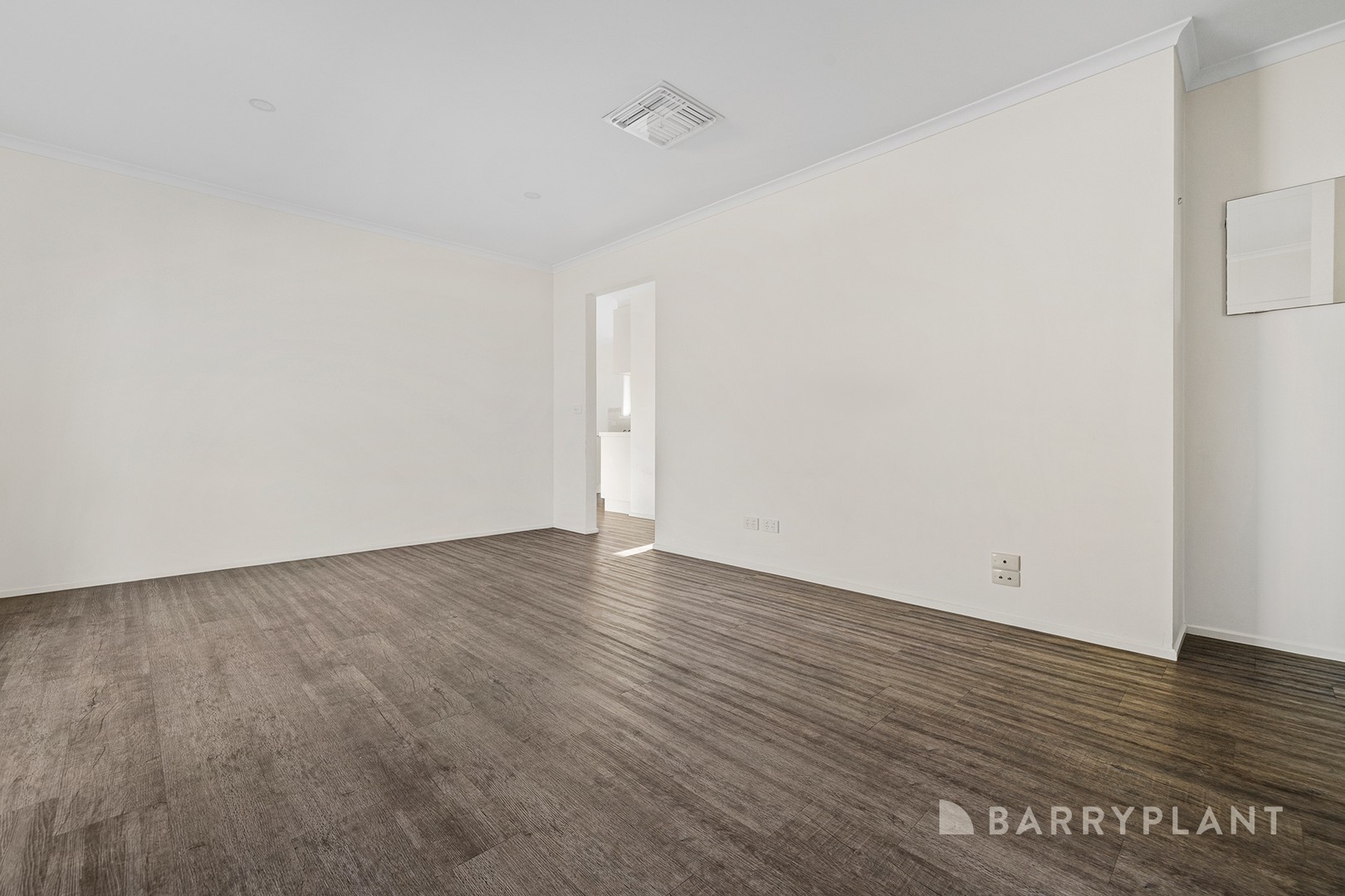 15 Alison Close, Pakenham, VIC 3810 - Thumbnail 2 - 10/08/2026