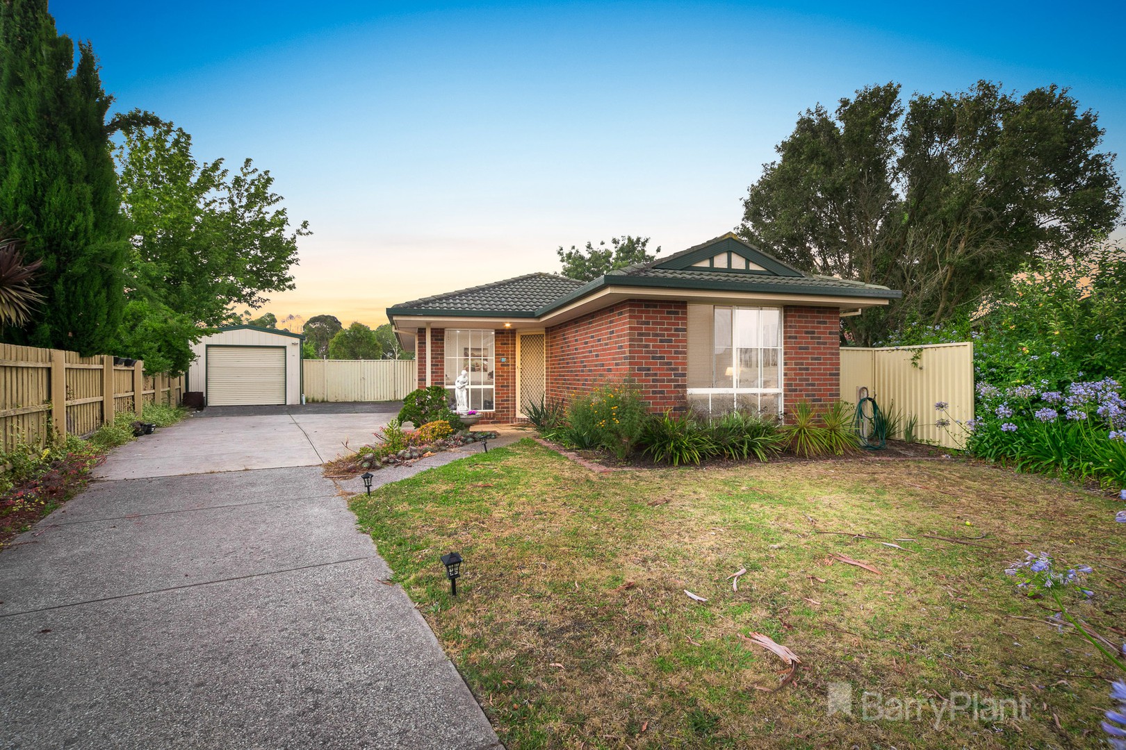 15 Alison Close, Pakenham, VIC 3810, Pakenham - Thumbnail 2