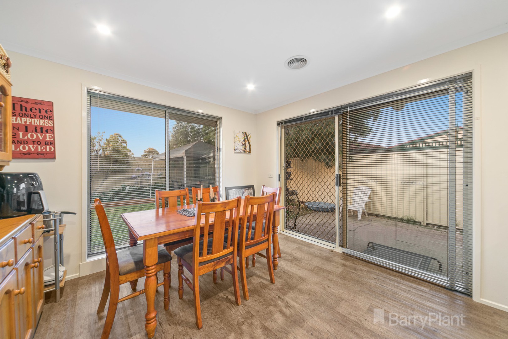 15 Alison Close, Pakenham, VIC 3810, Pakenham - Thumbnail 5