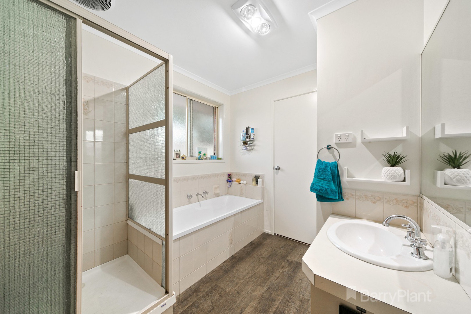 15 Alison Close, Pakenham, VIC 3810, Pakenham - Thumbnail 8