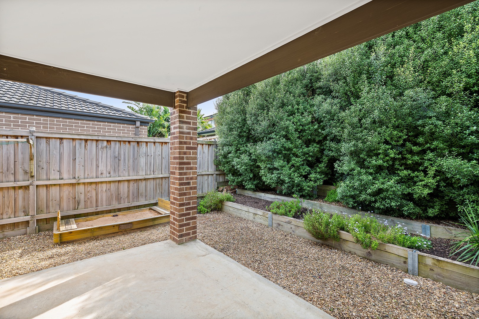 15 Almondsbury Avenue, Berwick, VIC 3806, Berwick - Thumbnail 8