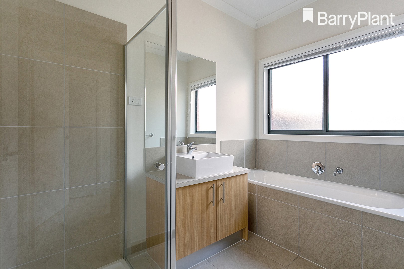 15 Alpina Street, Frankston North, VIC 3200, Frankston North - Thumbnail 8