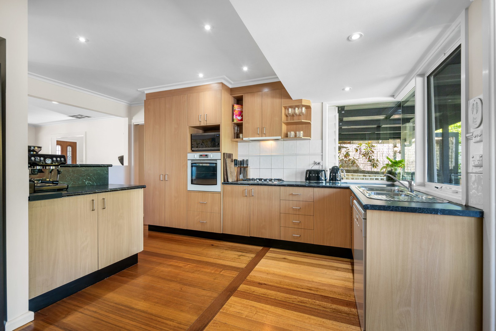15 Anzac Avenue, Leopold, VIC 3224, Leopold - Thumbnail 5