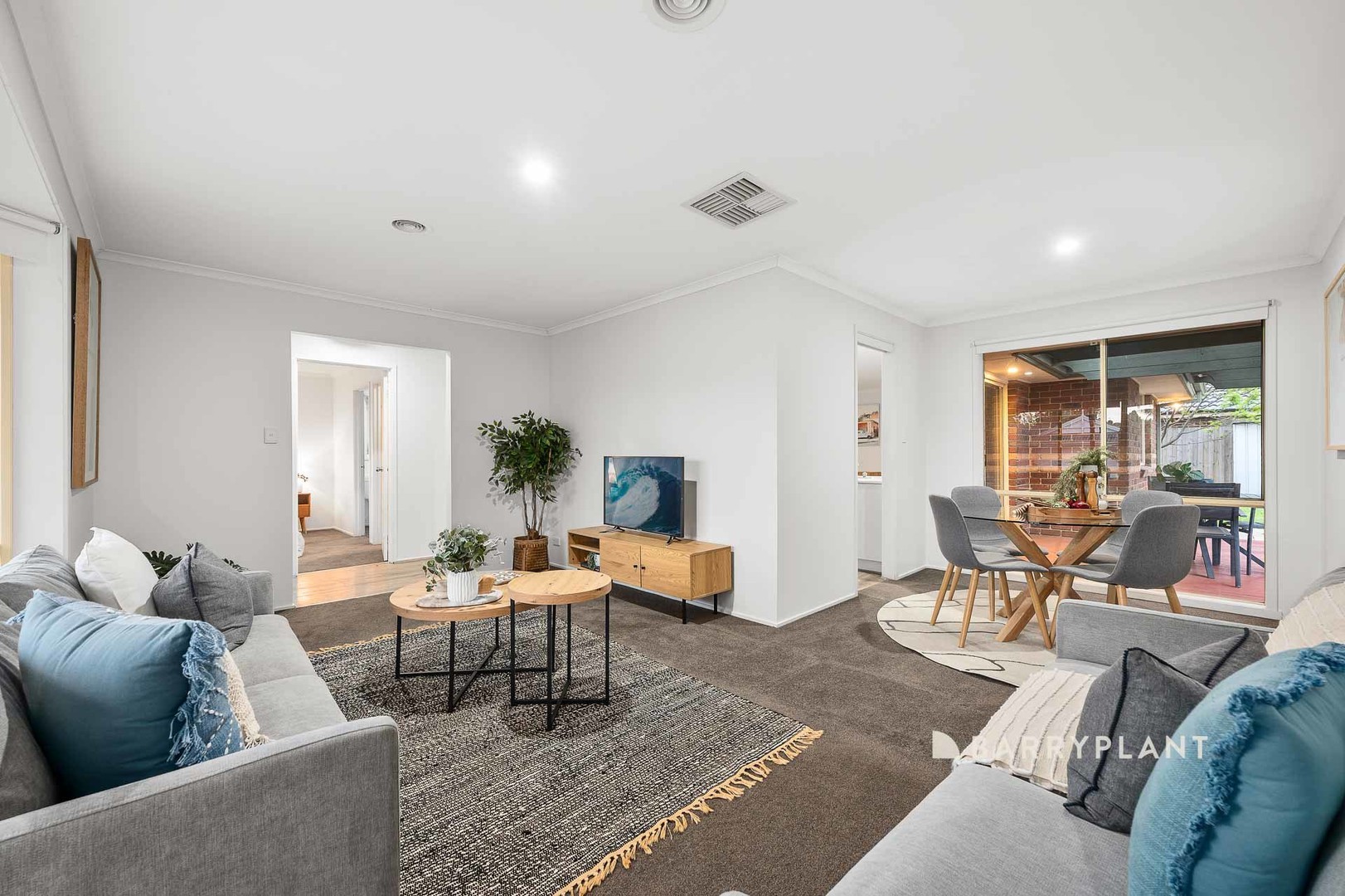 15 Armadale Drive, Narre Warren, VIC 3805, Narre Warren - Thumbnail 4