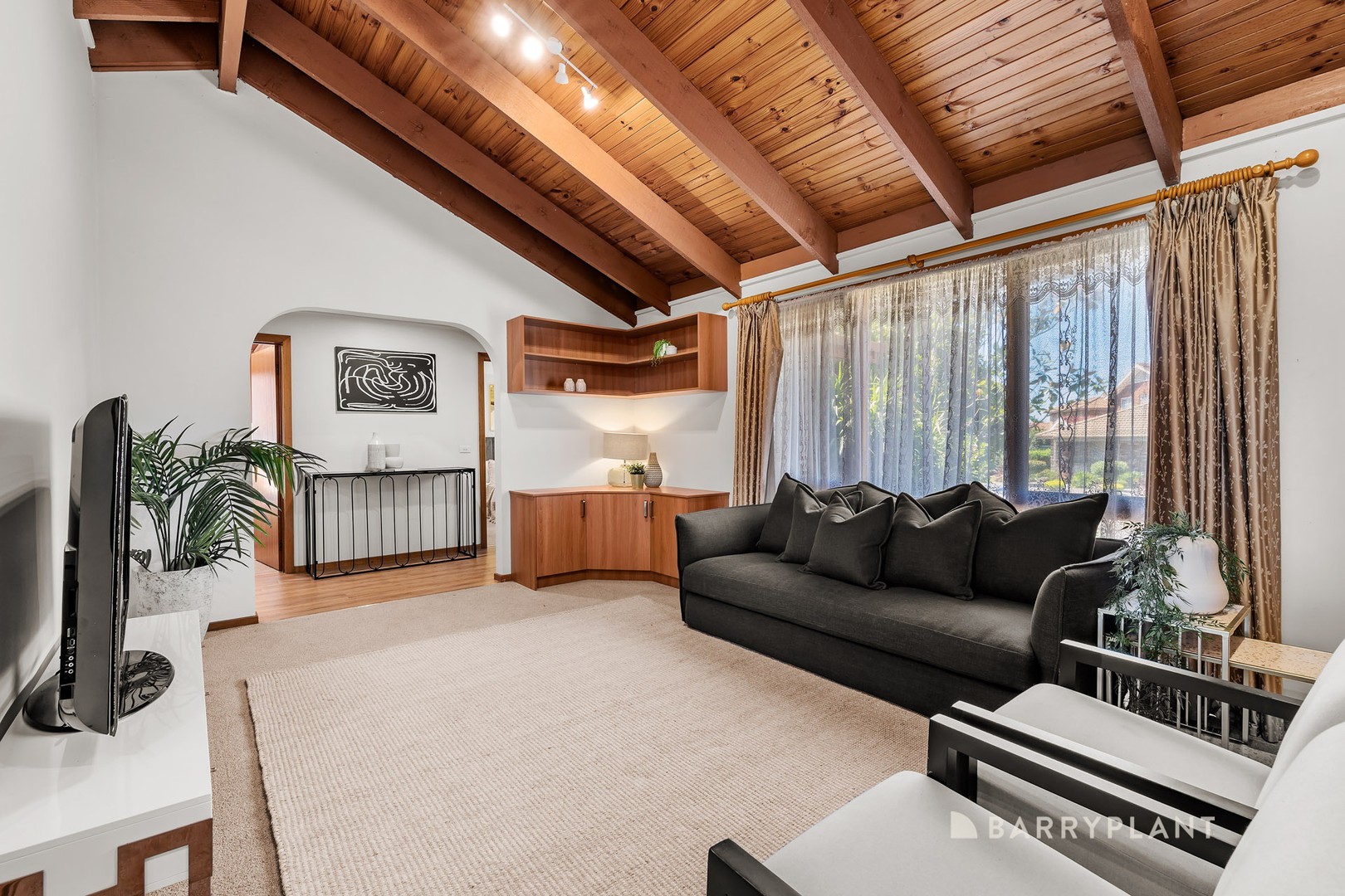 15 Arthur Phillip Way, Mill Park, VIC 3082, Mill Park - Thumbnail 2