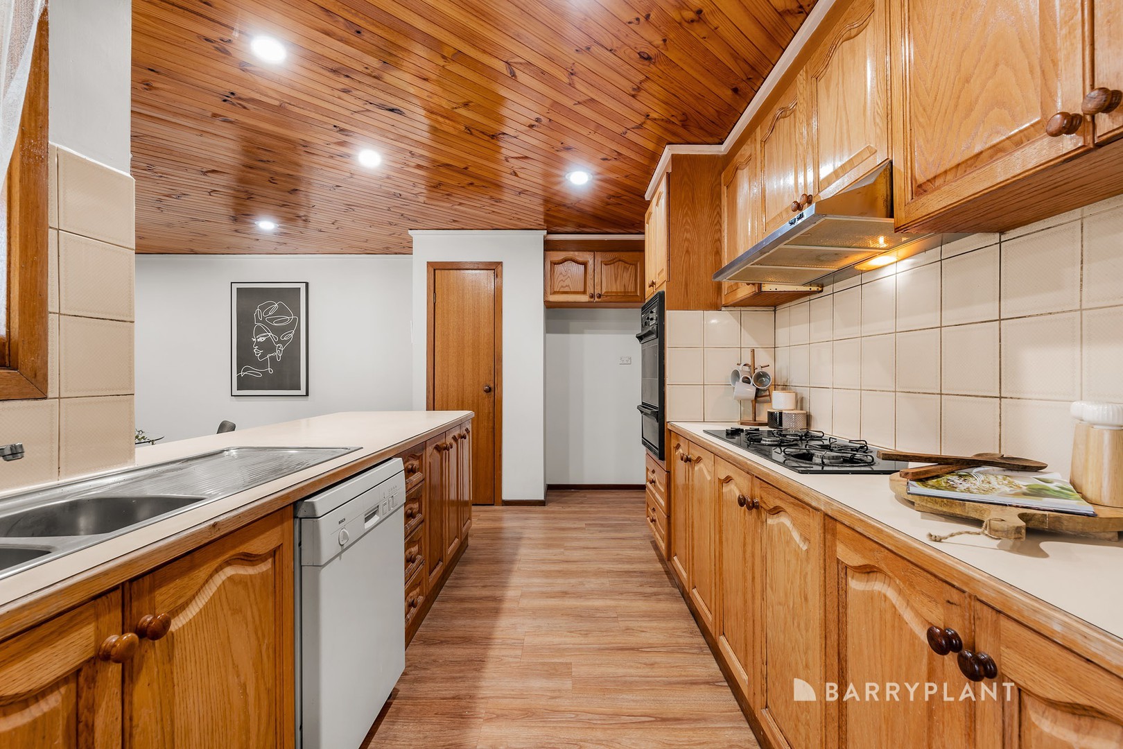 15 Arthur Phillip Way, Mill Park, VIC 3082, Mill Park - Thumbnail 4