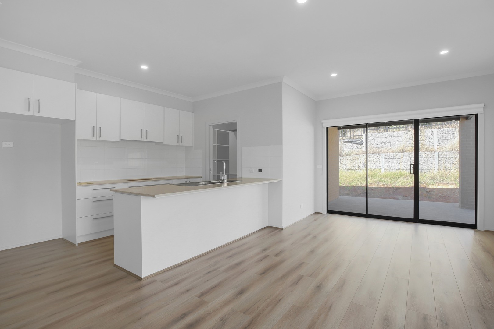 15 Ballast Drive, Warragul, VIC 3820 - Thumbnail 1 - 31/08/2026
