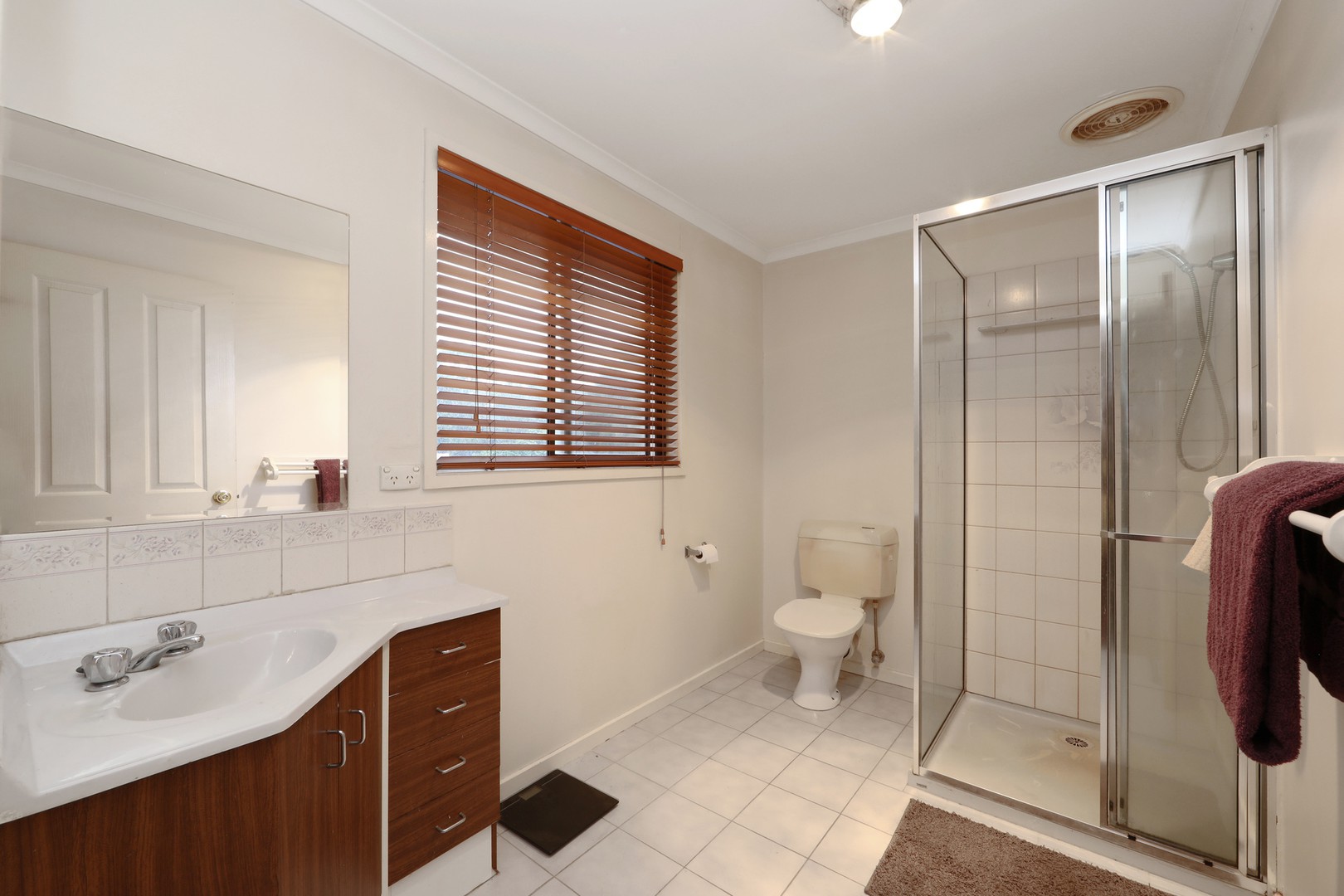 15 Barbican CourtRowville, VIC 3178, Rowville - Thumbnail 8