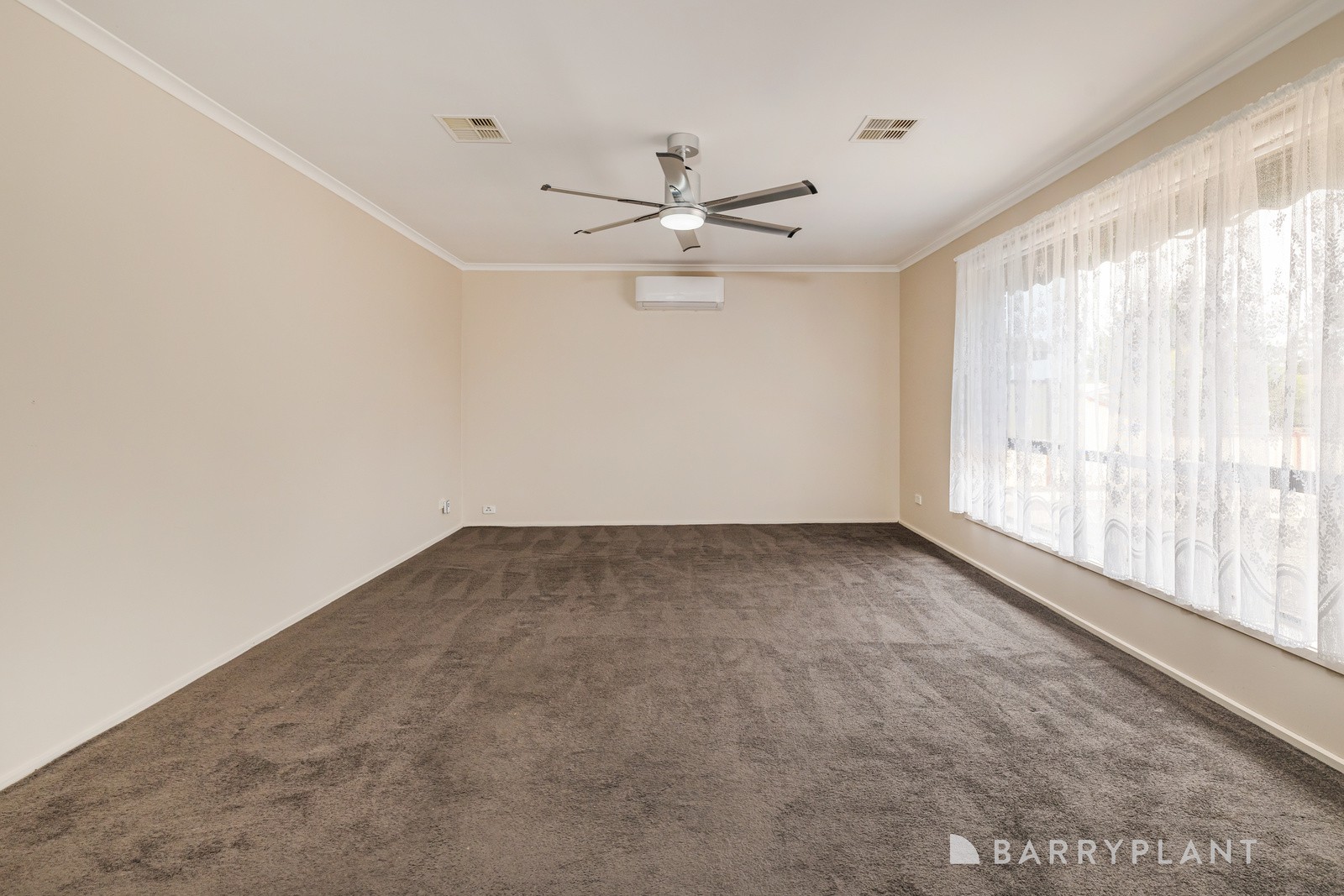 15 Barnong Close, Kurunjang, VIC 3337, Kurunjang - Thumbnail 3
