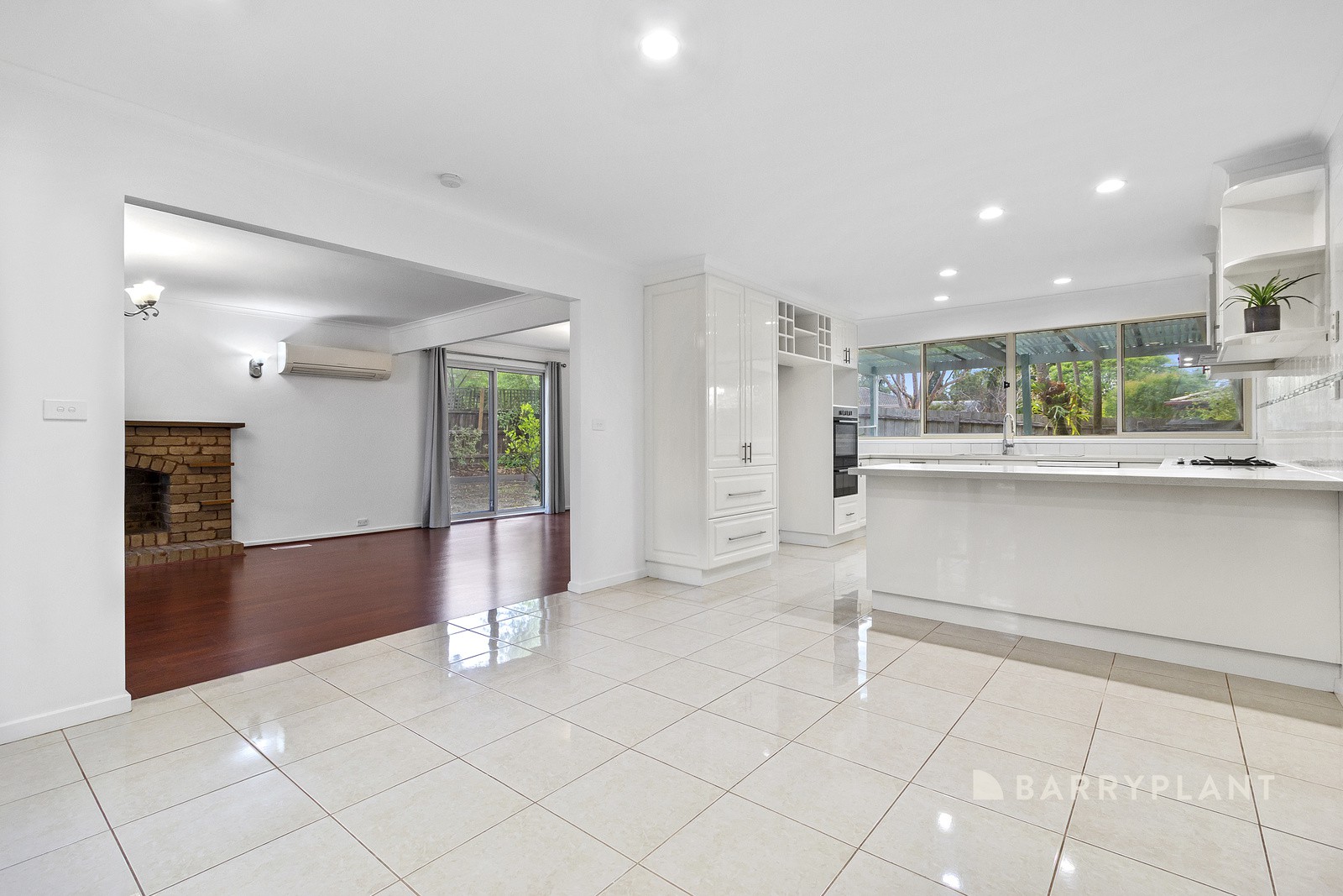 15 Baudelaire Avenue, Wantirna, VIC 3152, Wantirna - Thumbnail 3