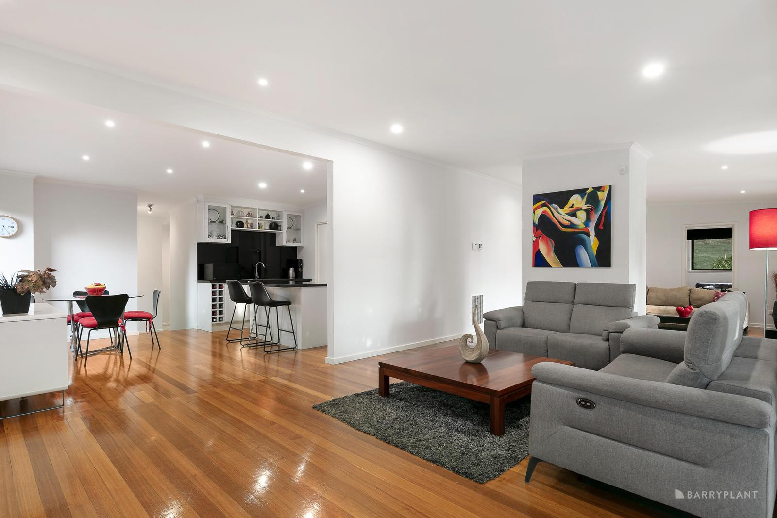 15 Beckett Road, Donvale, VIC 3111 - Thumbnail 2 - 04/04/2025