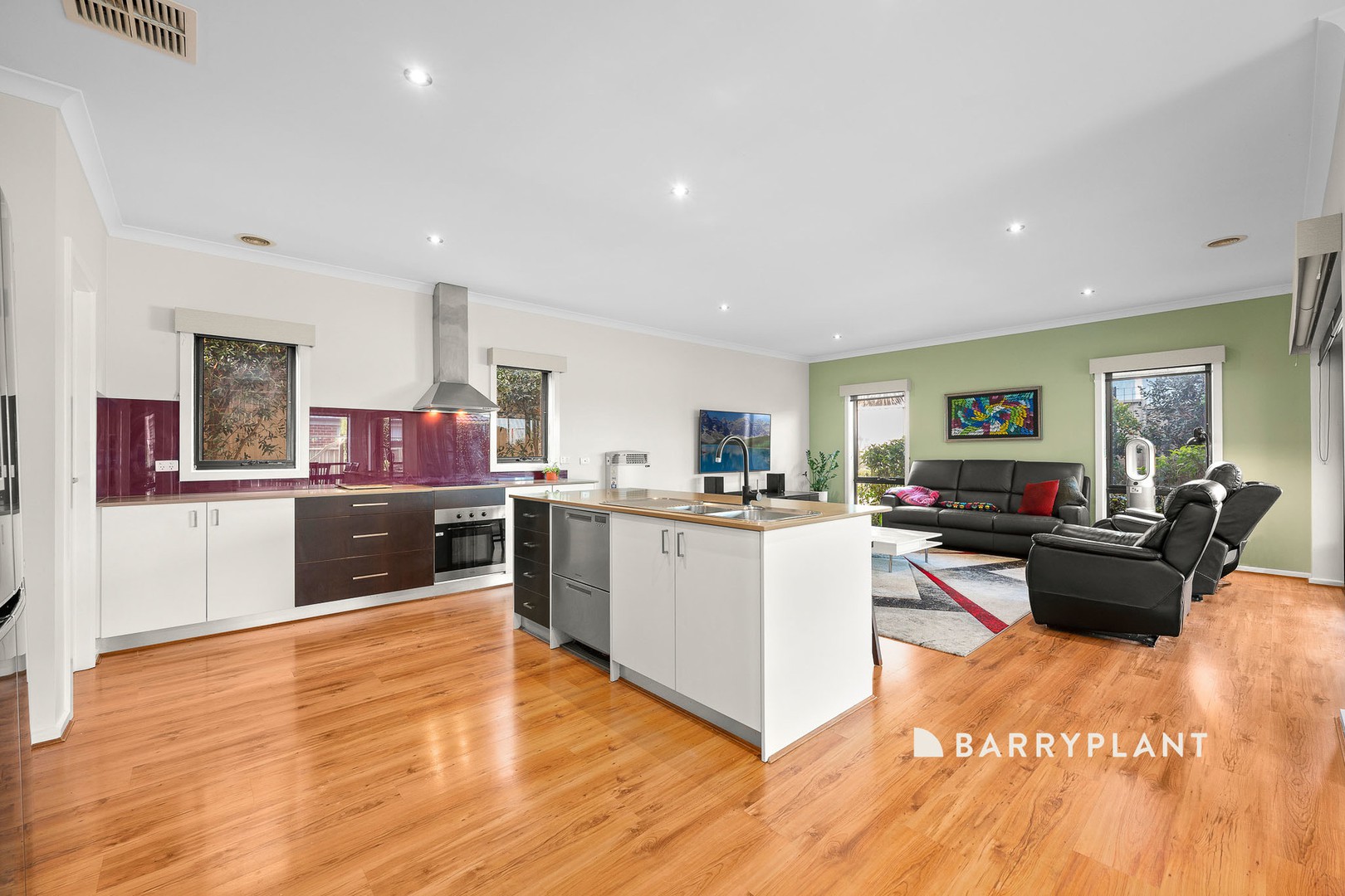 15 Ben Cairn Mews, Pakenham, VIC 3810, Pakenham - Thumbnail 3