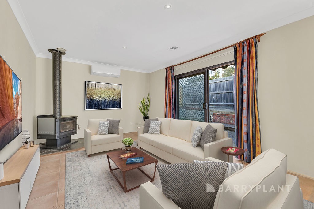 15 Bizley Street, Mount Waverley, VIC 3149, Mount Waverley - Thumbnail 2