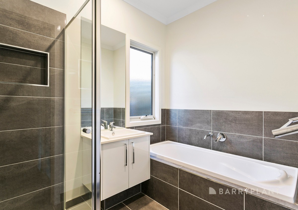 15 Blackwood Place, Rosebud, VIC 3939, Rosebud - Thumbnail 6