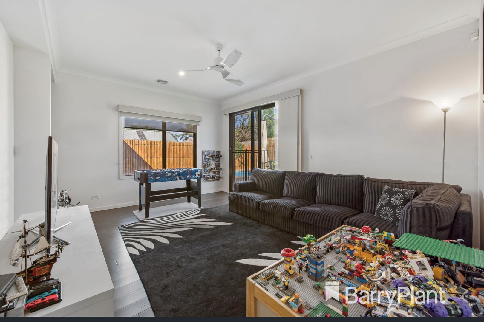 15 Bolwell Street, Werribee, VIC 3030, Werribee - Thumbnail 8