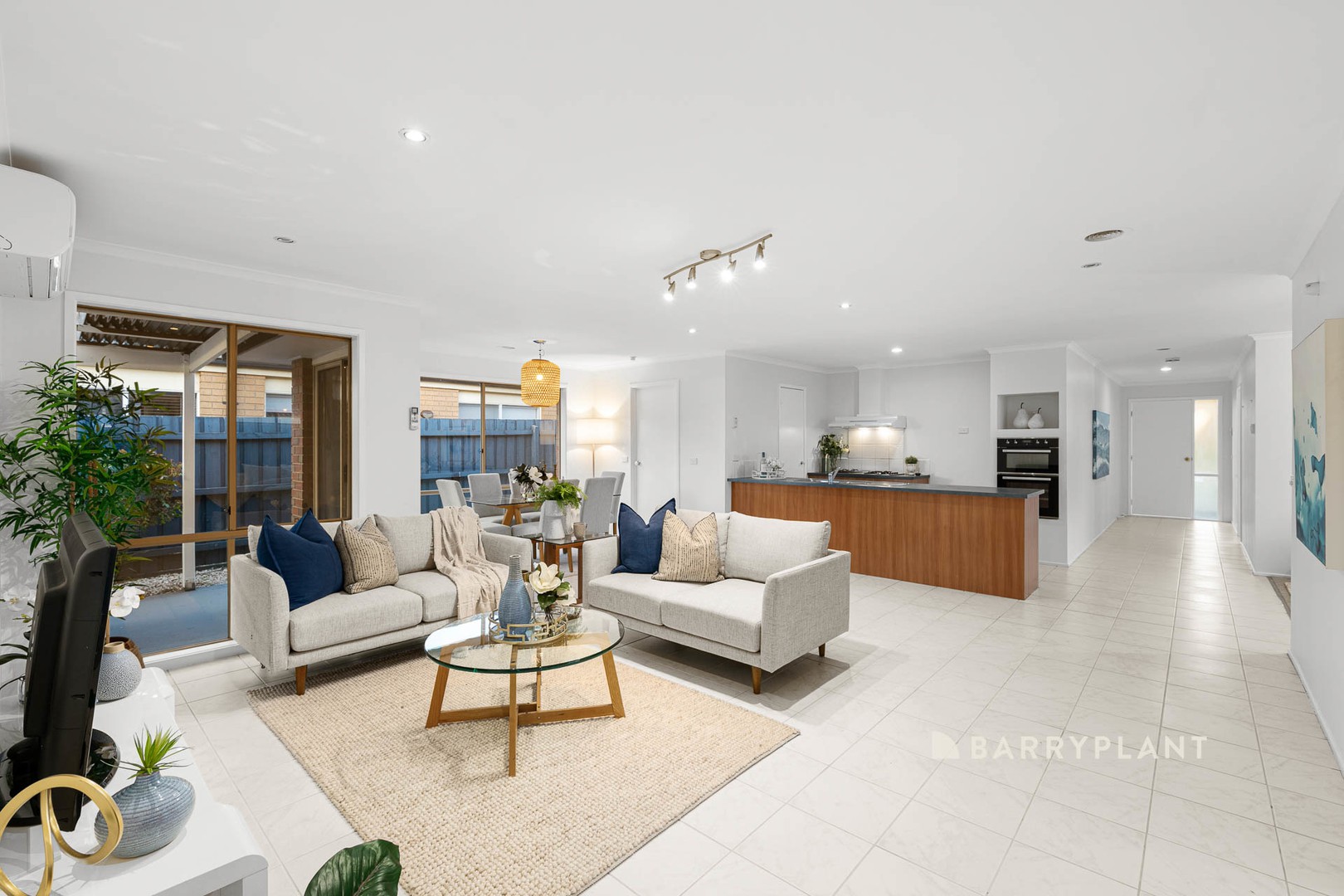15 Boston Court, Narre Warren, VIC 3805, Narre Warren - Thumbnail 2