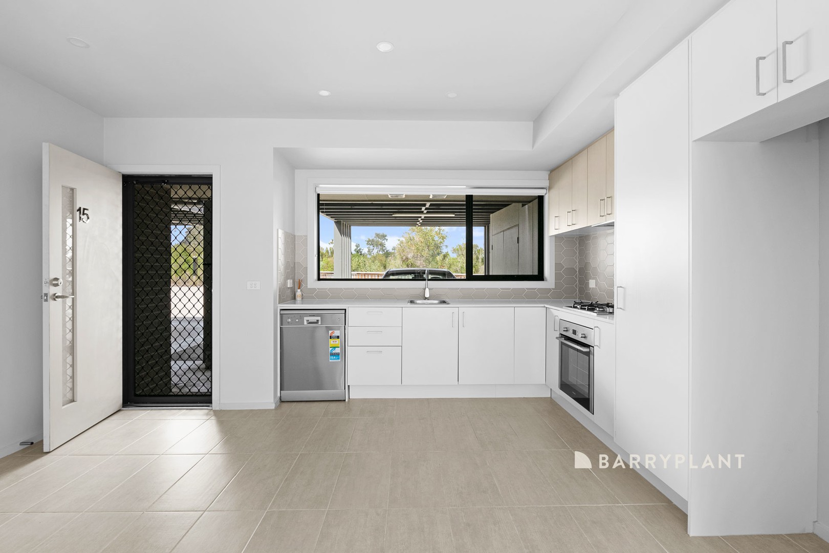 15 Boutique Lane, Cranbourne West, VIC 3977, Cranbourne West - Thumbnail 2