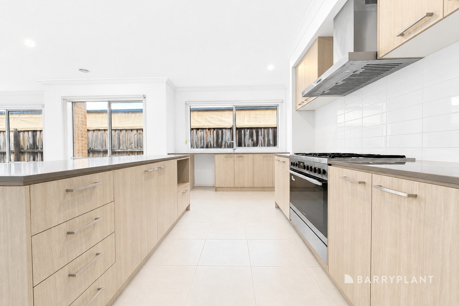 15 Brook Way, Officer, VIC 3809, Officer - Thumbnail 5