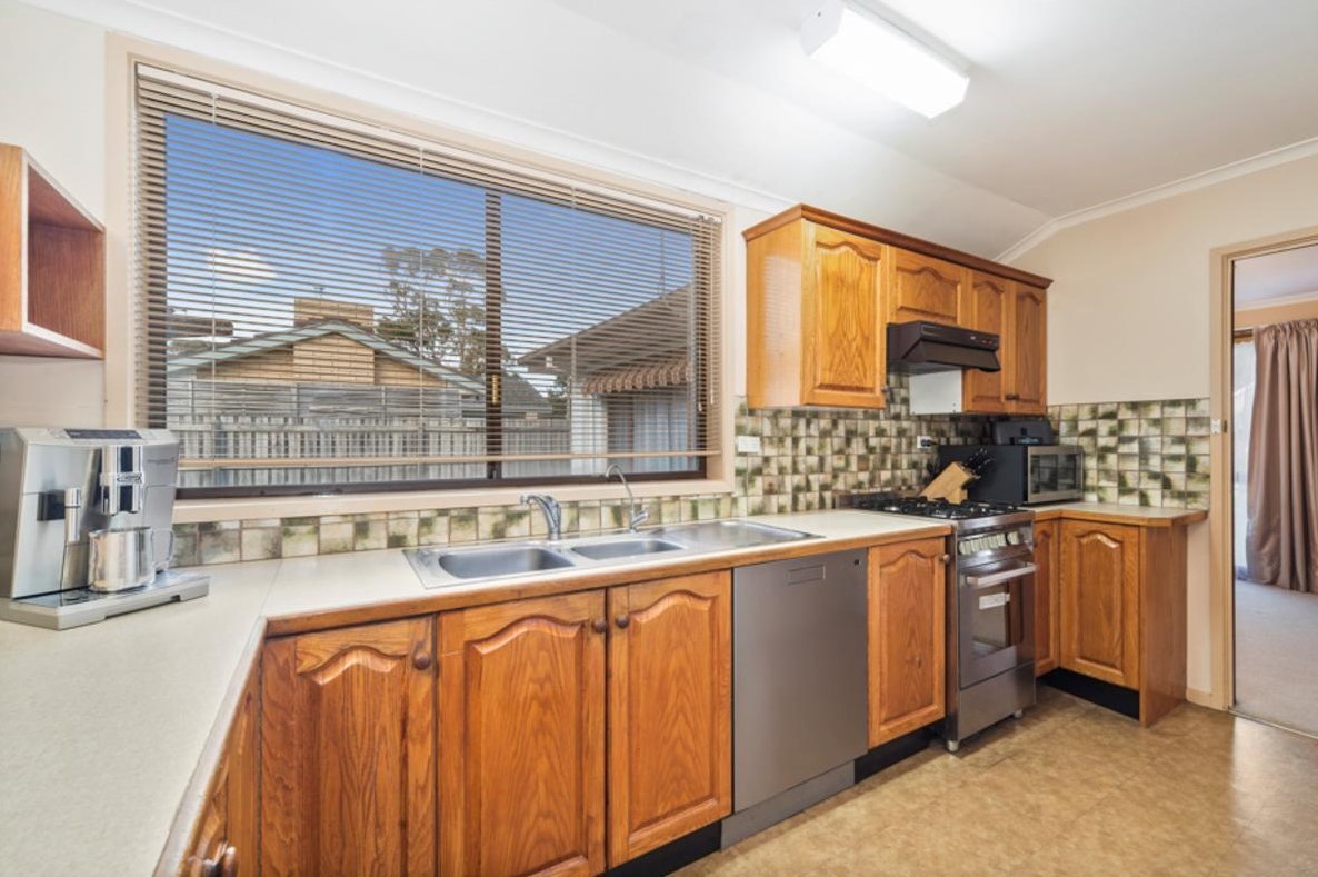 15 Burleigh Court, Frankston, VIC 3199 - Thumbnail 1 - 14/07/2026