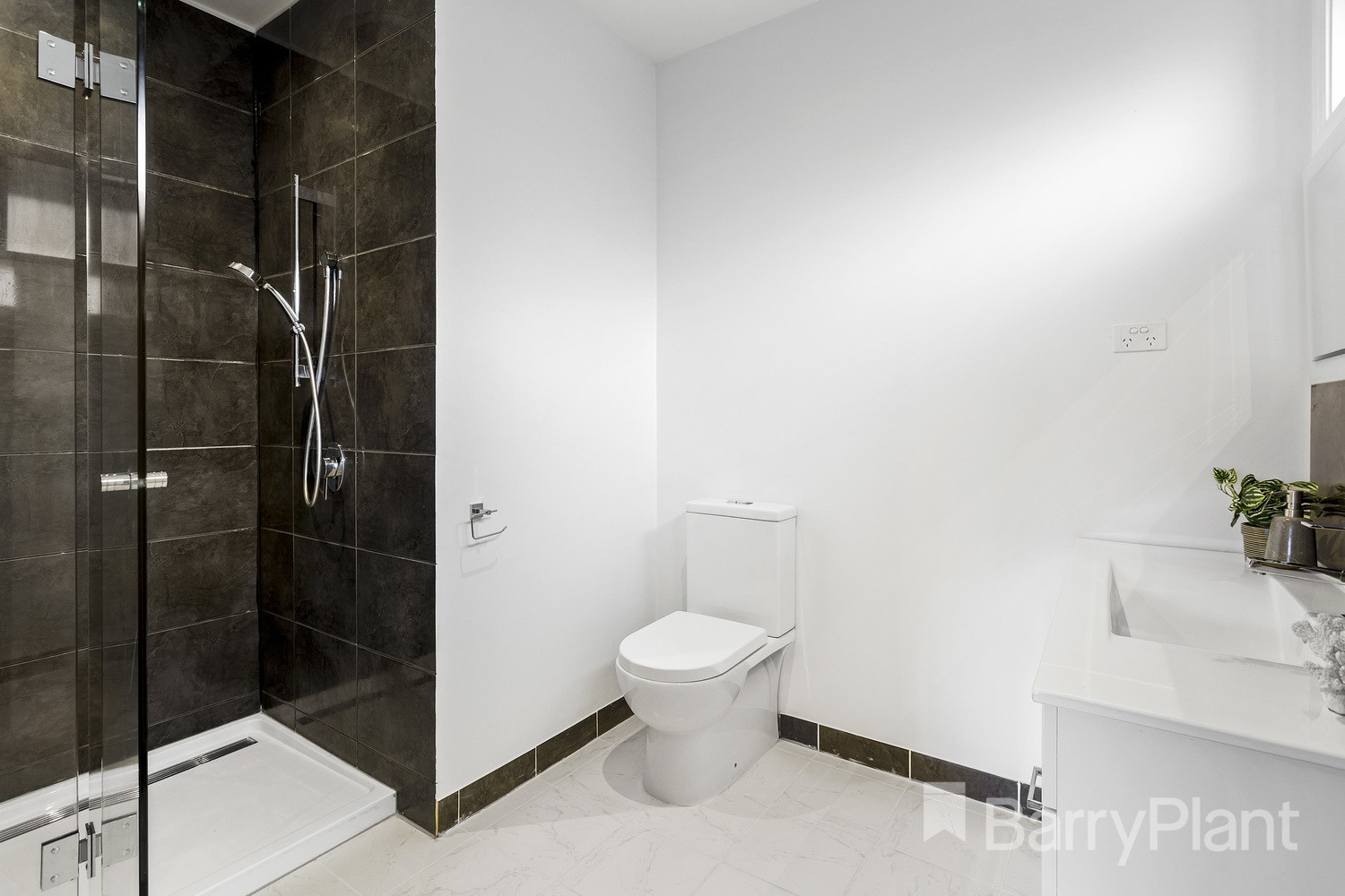 15 Cabernet Crescent, Bundoora, VIC 3083, Bundoora - Thumbnail 8
