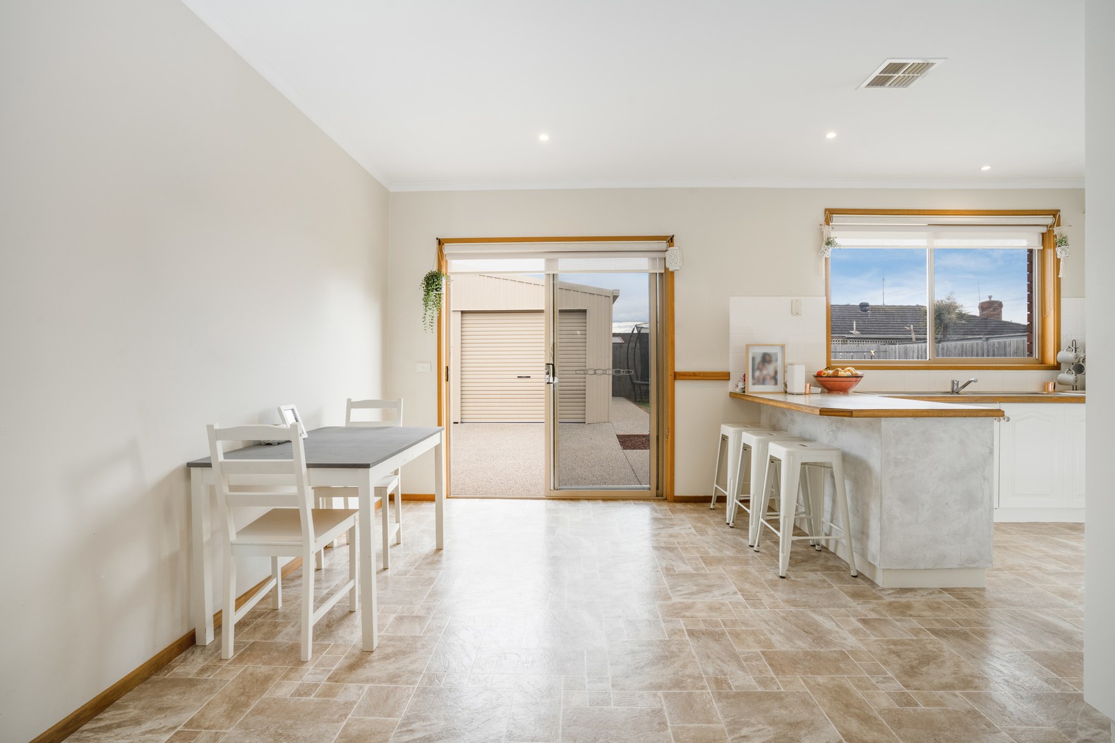 15 Caramut CourtCorio, VIC 3214, Corio - Thumbnail 6