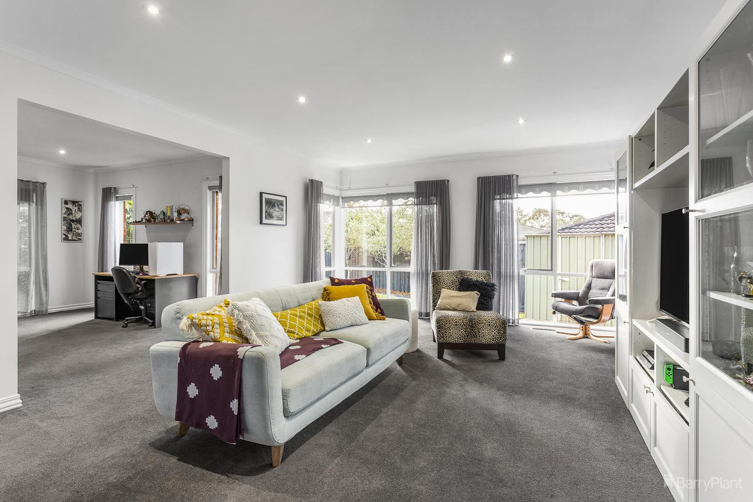 15 Carlton Court, Templestowe, VIC 3106 - Thumbnail 2 - 13/10/2023