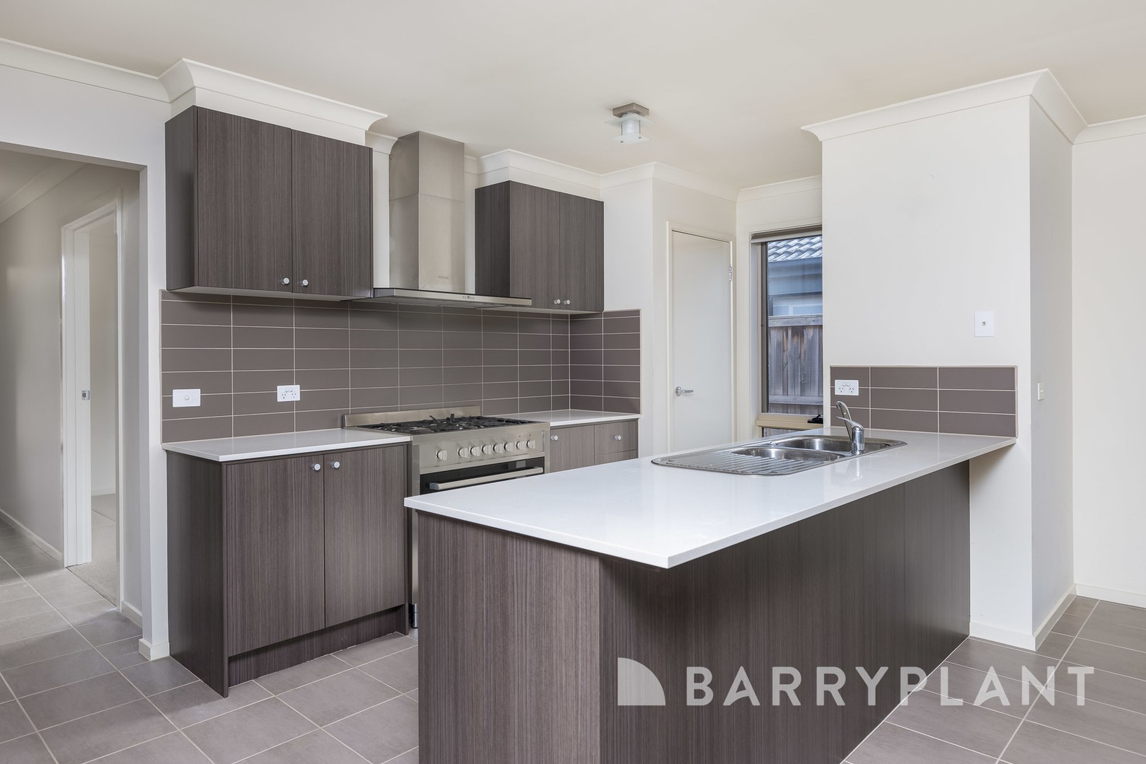 15 Carnival Place, Point Cook, VIC 3030, Point Cook - Thumbnail 4