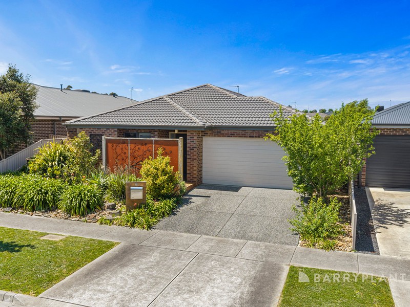 15 Carrum Street, Alfredton, VIC 3350 - Image - 27/10/2026