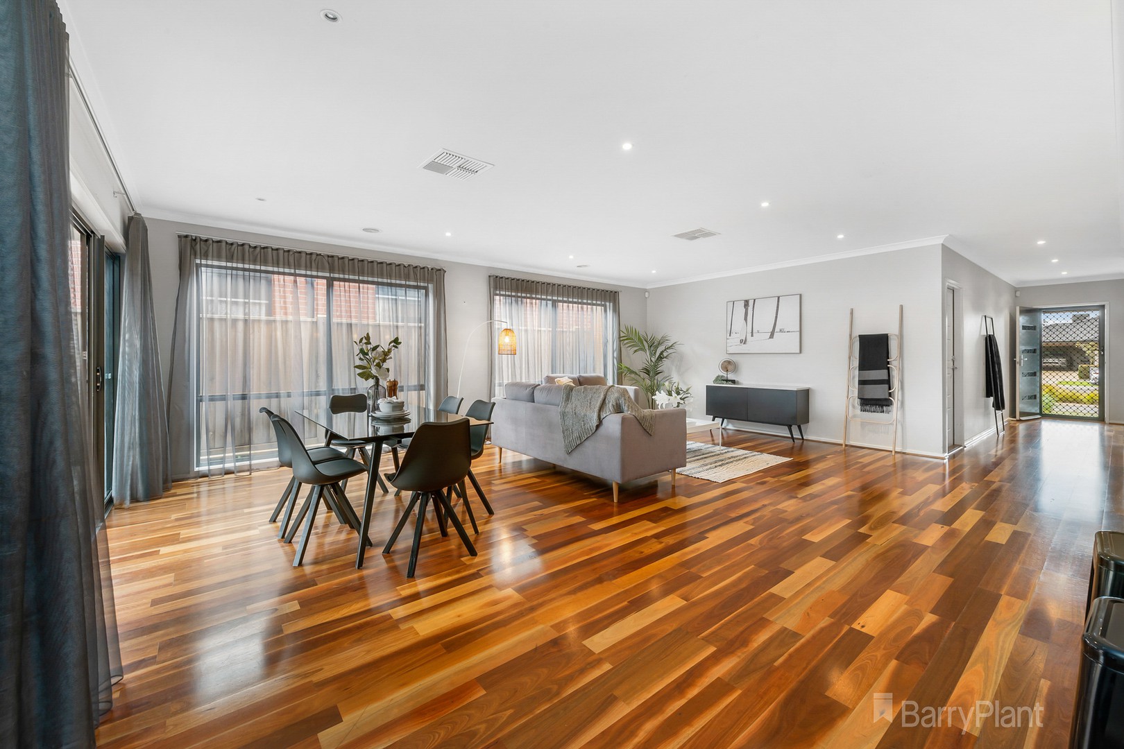 24 Rye Avenue, BEXLEY NSW 2207, Bexley - Thumbnail 2