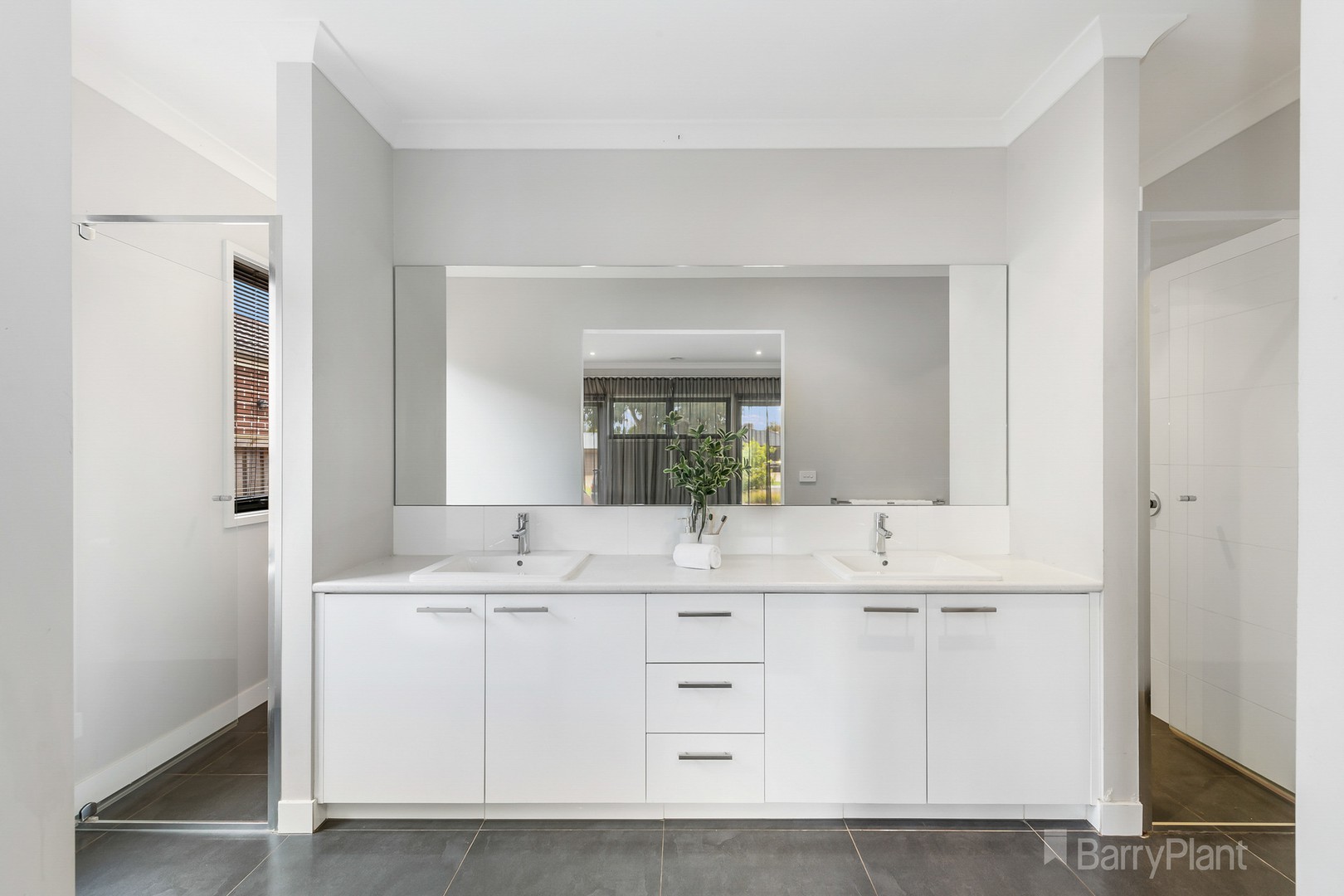 24 Rye Avenue, BEXLEY NSW 2207, Bexley - Thumbnail 3