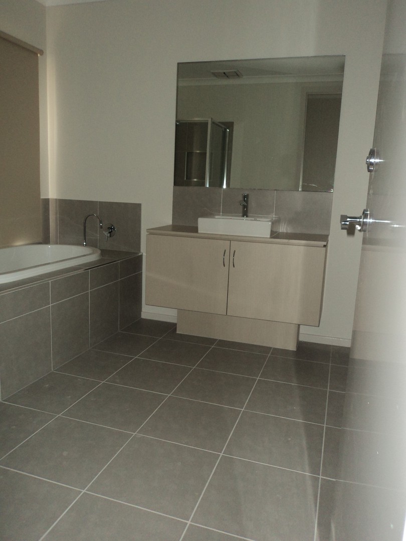 15 Castor Street, Williams Landing, VIC 3027, Williams Landing - Thumbnail 4