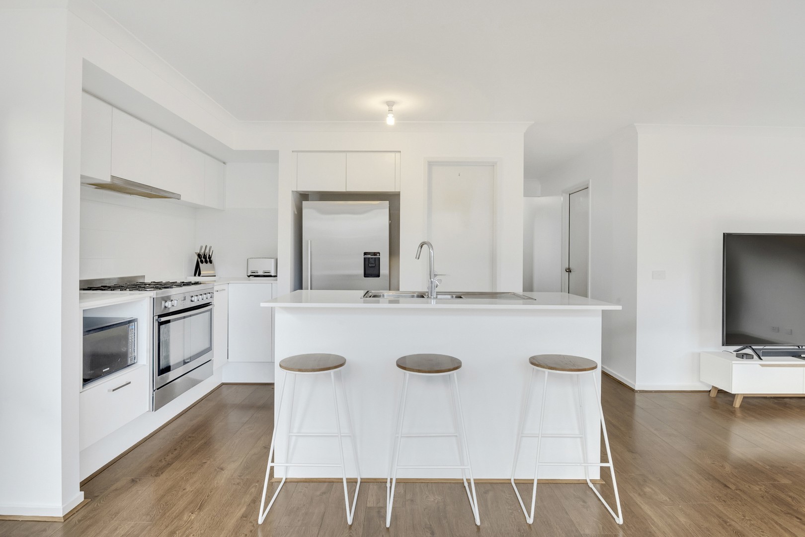 15 Cobungra Grove, Wollert, VIC 3750, Wollert - Thumbnail 5