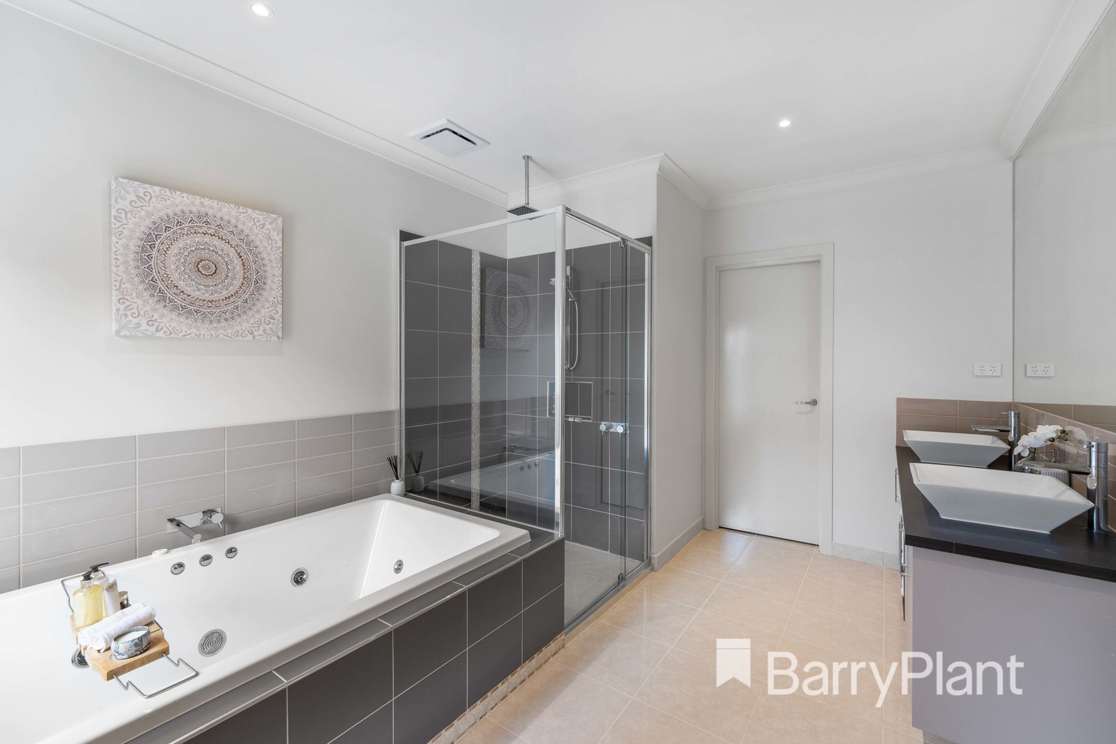 15 Cogley Street, Manor Lakes, VIC 3024, Manor Lakes - Thumbnail 7