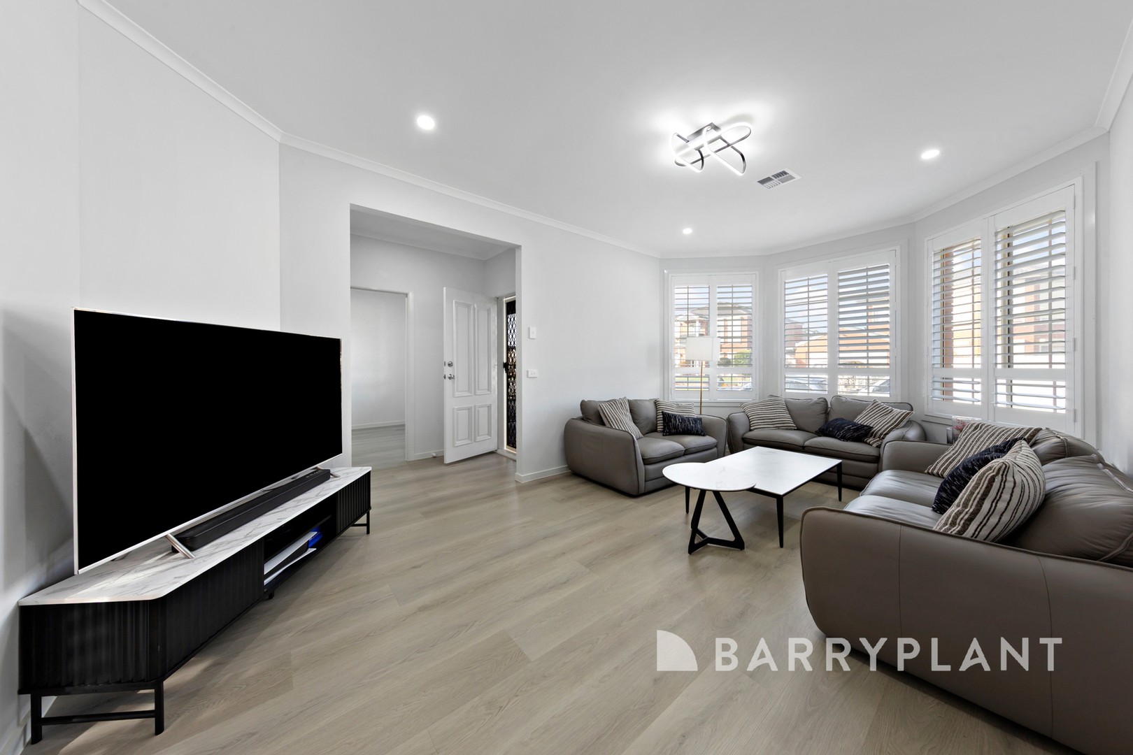 15 Cormorant Drive, Cairnlea, VIC 3023 - Thumbnail 2 - 22/07/2026
