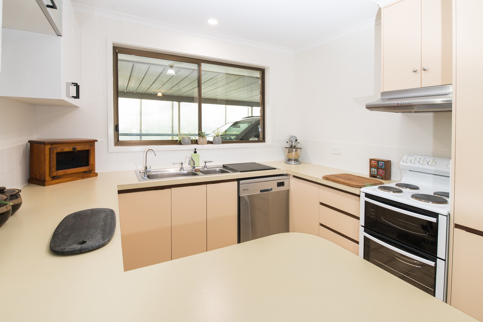 15 Crane Drive, Buronga, NSW 2739, Buronga - Thumbnail 4