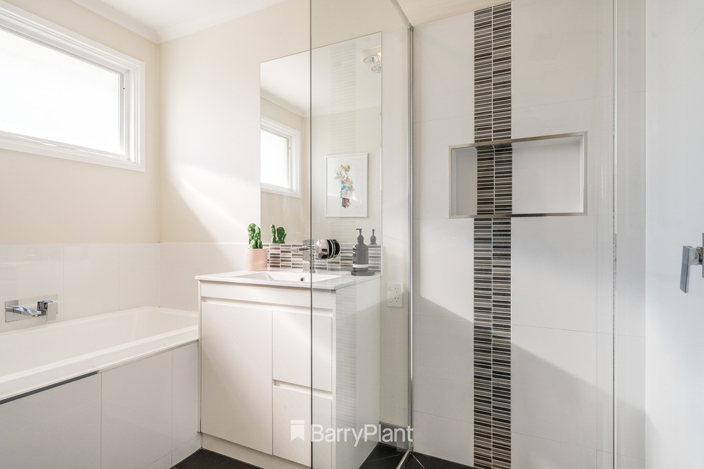 15 Cranmere Avenue, Belmont, VIC 3216, Belmont - Thumbnail 7