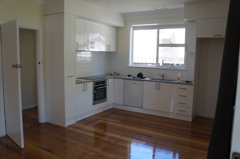 15 Crellin CrescentWatsonia, VIC 3087  - Leased, Watsonia - Thumbnail 3