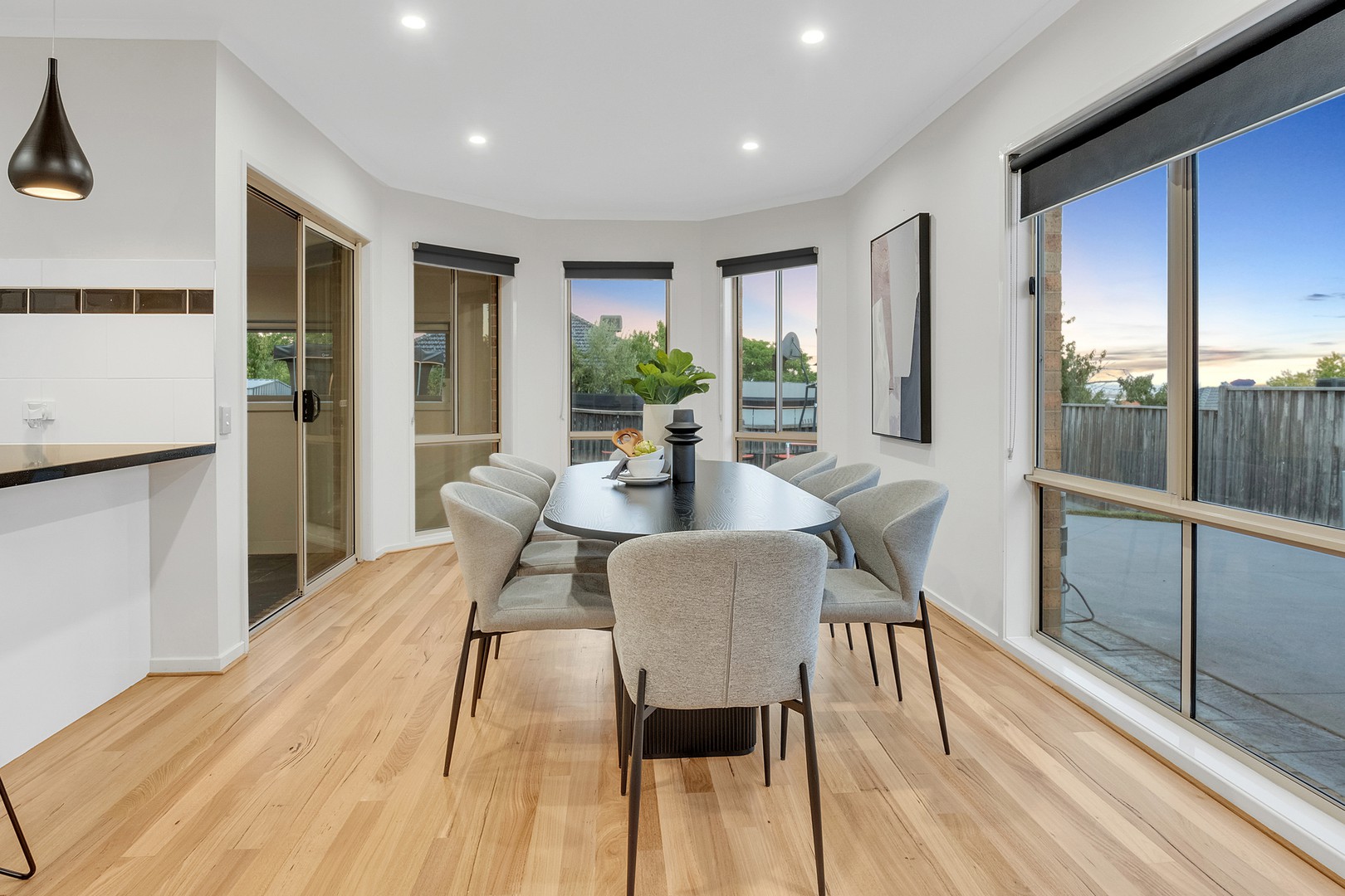 15 Crown Point, Craigieburn, VIC 3064, Craigieburn - Thumbnail 3