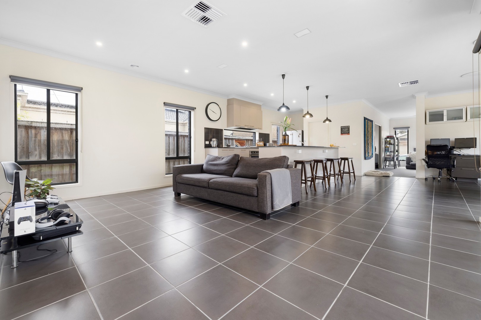 15 Cruise Street, Point Cook, VIC 3030, Point Cook - Thumbnail 8