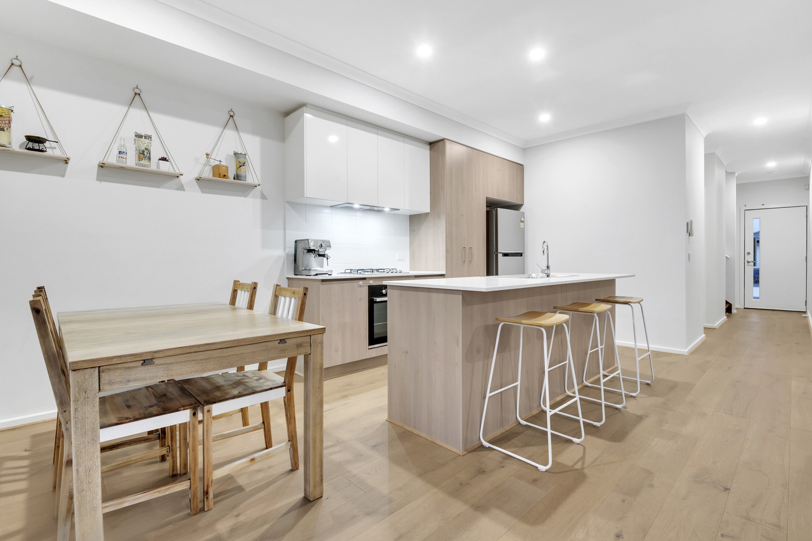 15 Darling Street, Donnybrook, VIC 3064, Donnybrook - Thumbnail 3