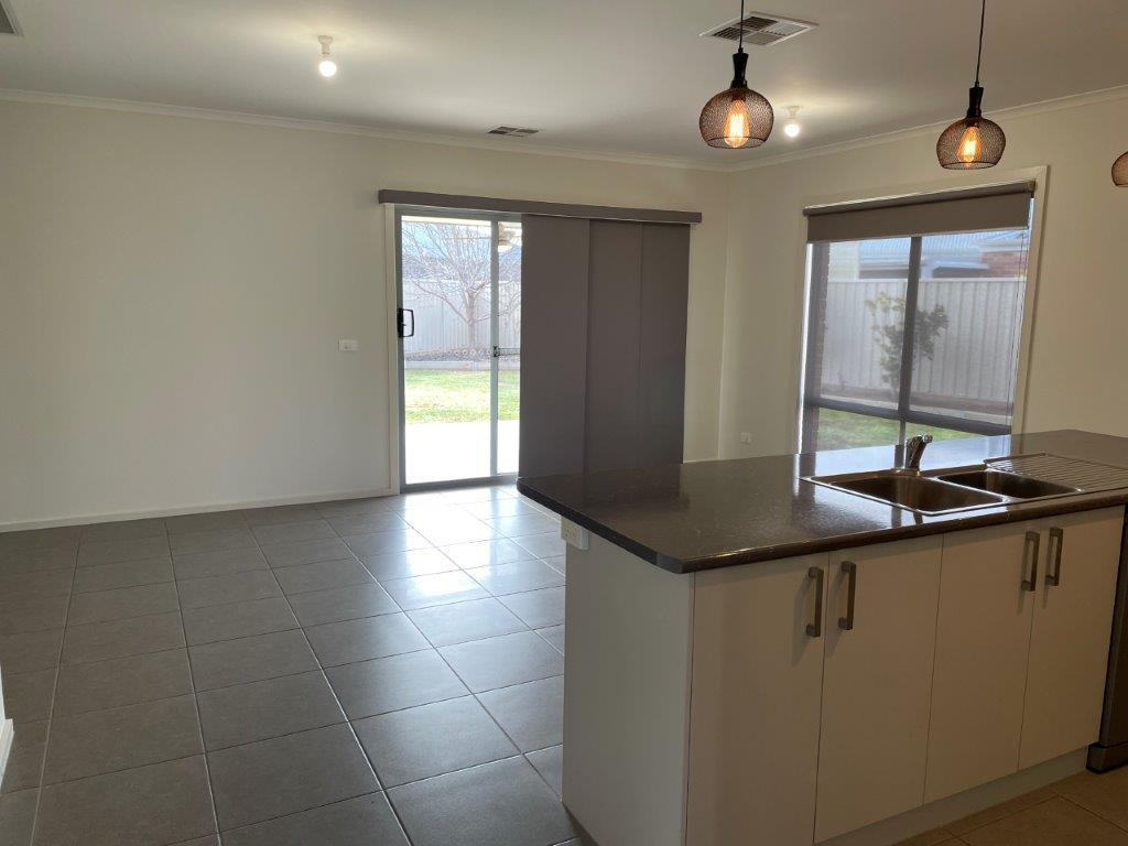 15 Davlin Drive, Mildura, VIC 3500, Mildura - Thumbnail 2