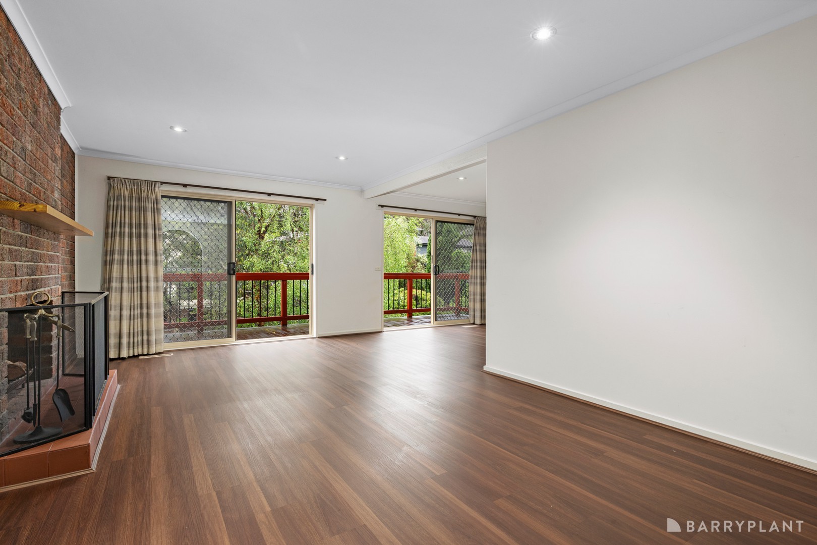 15 Debbie Place, Ringwood North, VIC 3134 - Thumbnail 2 - 06/11/2025