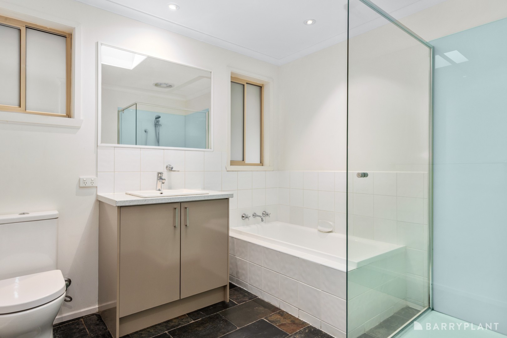 15 Debbie Place, Ringwood North, VIC 3134, Ringwood North - Thumbnail 8