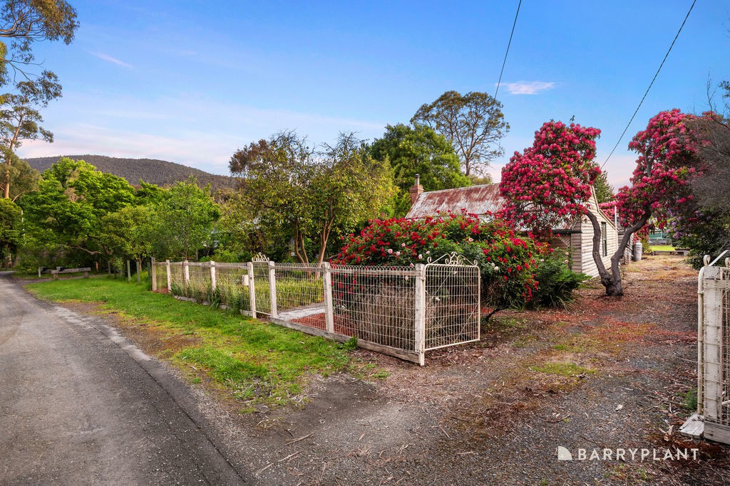 15 Dee Road, Millgrove, VIC 3799 - Thumbnail 2 - 09/01/2025