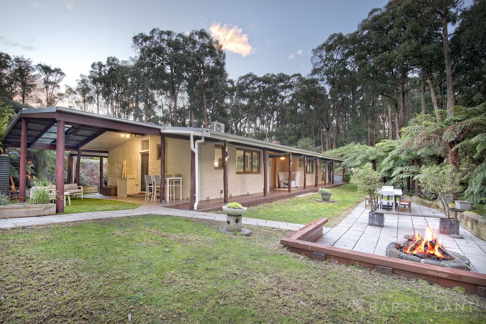 15 Deery Road, Emerald, VIC 3782 - Thumbnail 2 - 07/08/2025