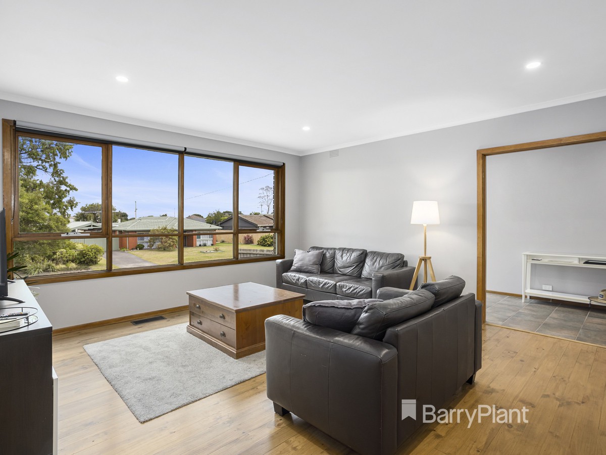 15 Deighton Drive, Rosebud, VIC 3939 - Thumbnail 1 - 08/03/2022