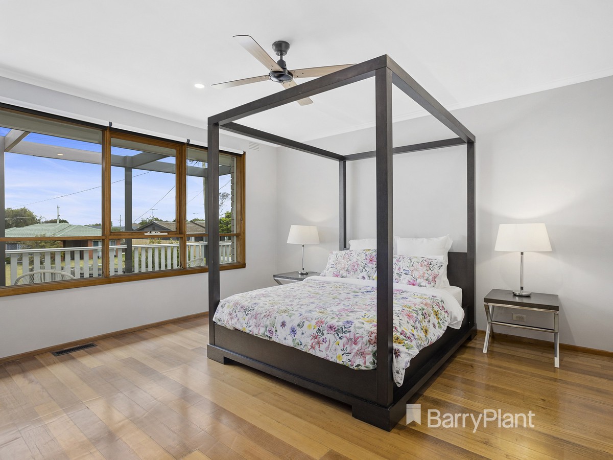 15 Deighton Drive, Rosebud, VIC 3939, Rosebud - Thumbnail 4