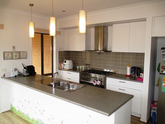 15 Denman Drive, Point Cook, VIC 3030, Point Cook - Thumbnail 3