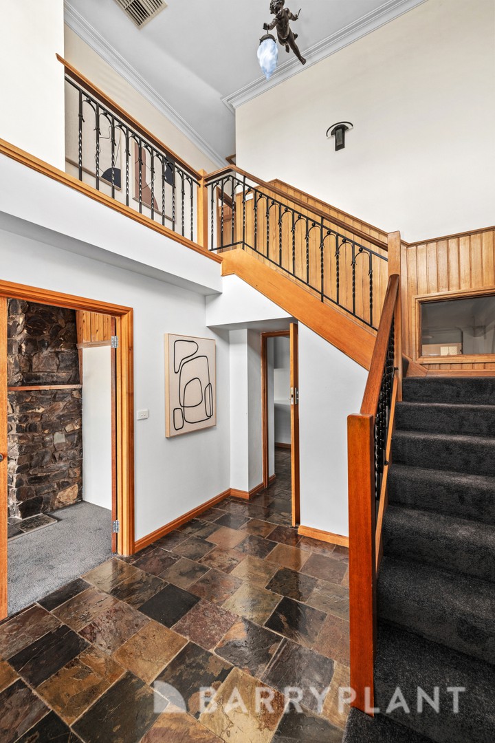 15 Dorrington Court, Bundoora, VIC 3083 - Thumbnail 2 - 08/04/2026