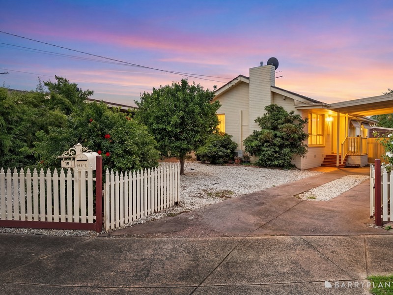 15 Drake Court, Melton, VIC 3337 - Image - 04/09/2026